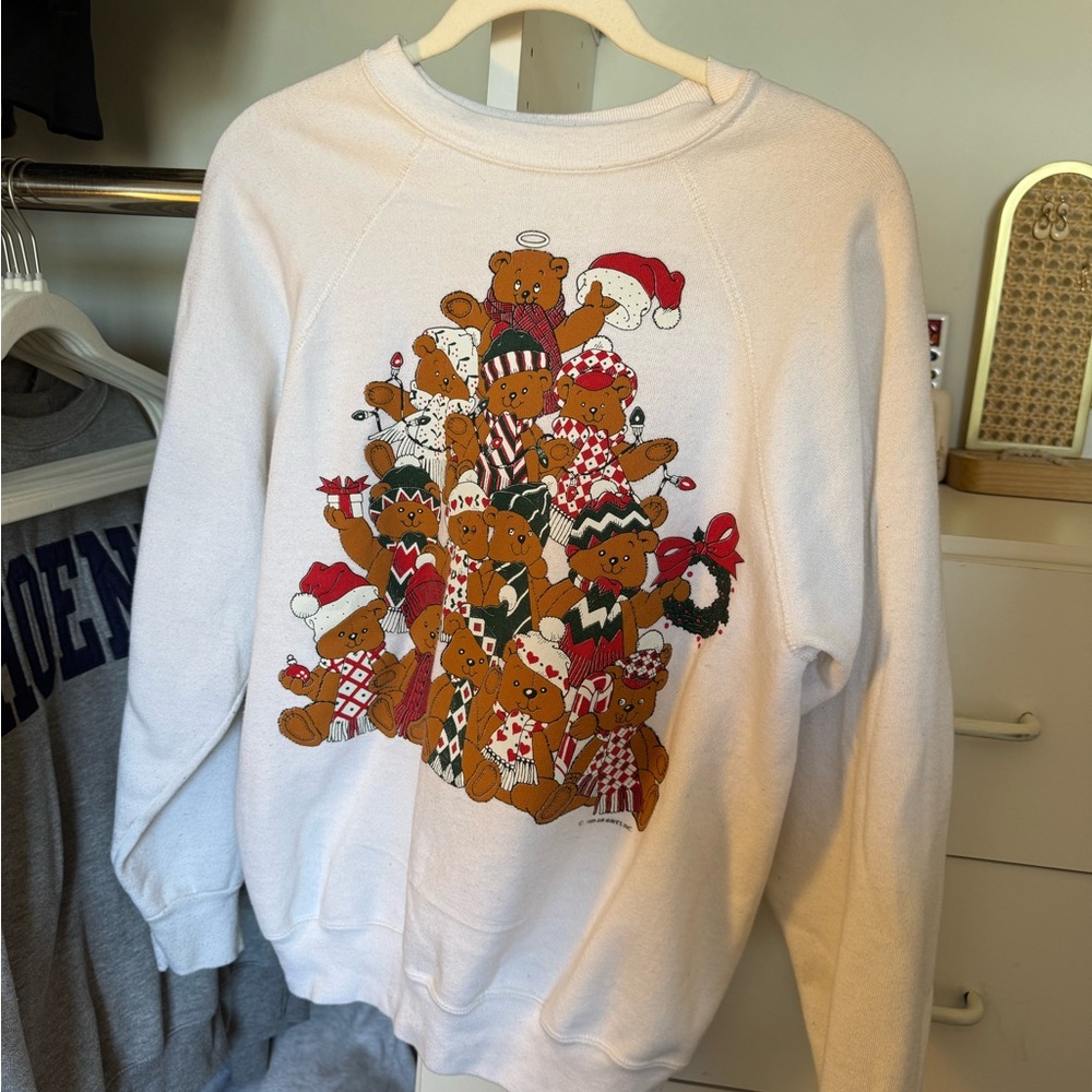 Vintage 1970s White Holiday Bear Sweater
